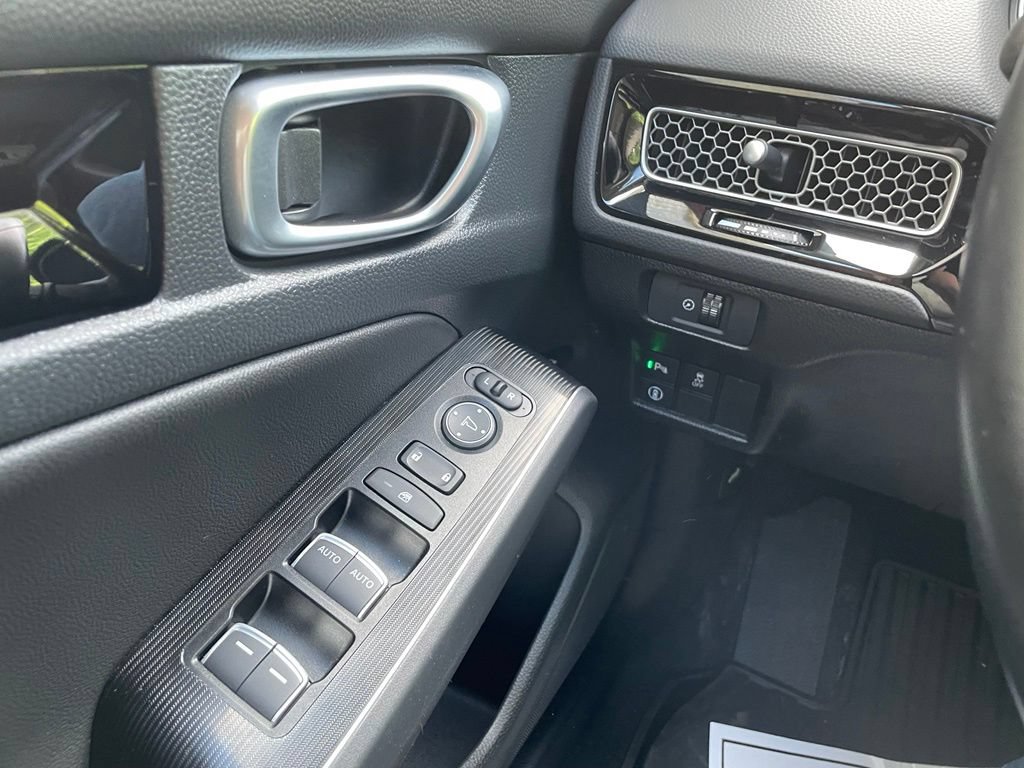 Certified 2024 Honda Civic Touring image 13