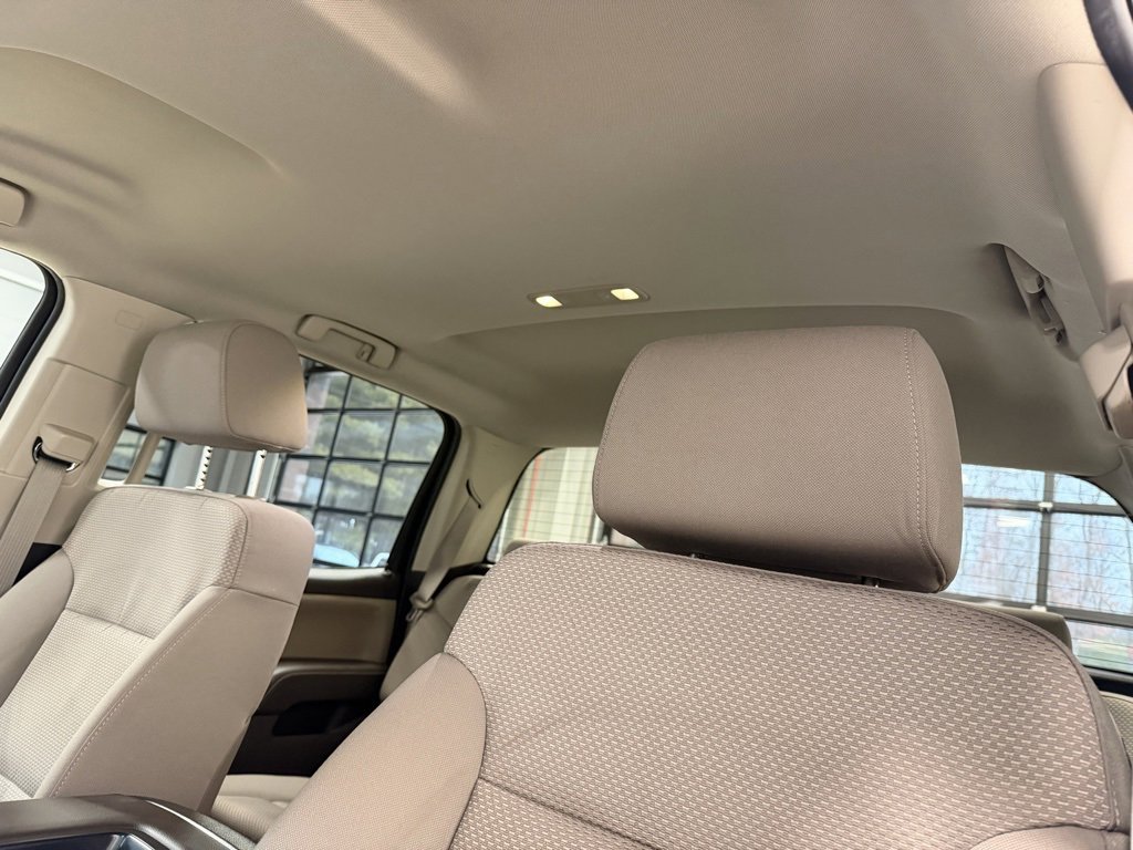 Used 2015 GMC Sierra 2500 SLE w/ SLE Preferred Package image 32