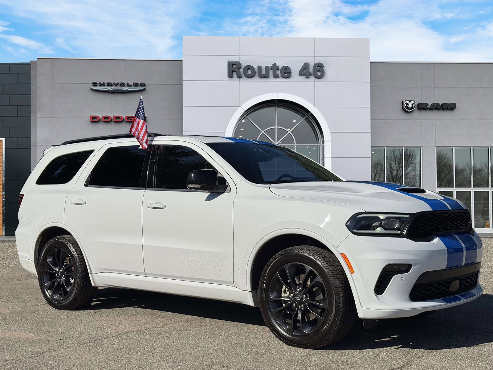Used 2023 Dodge Durango GT AWD/4WD image 13
