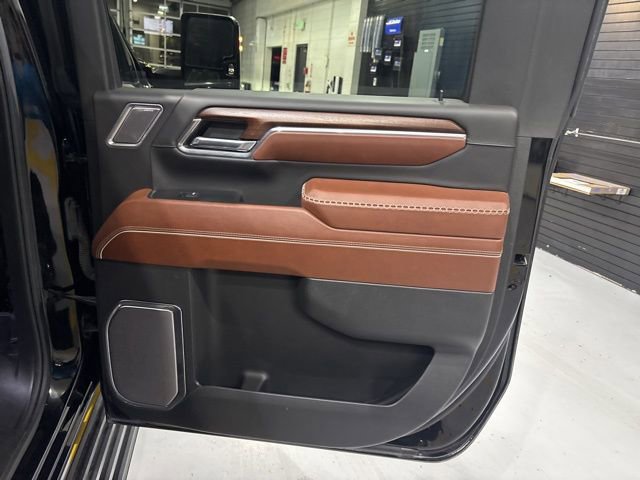 Used 2024 GMC Sierra 3500 Denali Ultimate image 36
