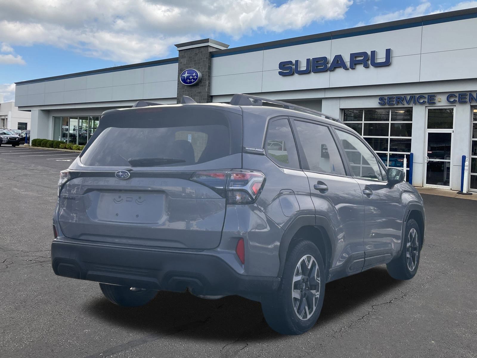 Certified 2025 Subaru Forester Premium image 7