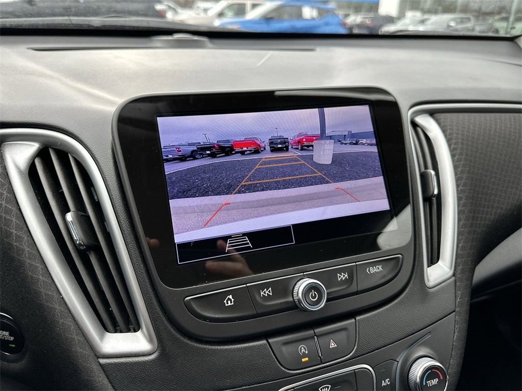 Used 2024 Chevrolet Malibu LS image 17