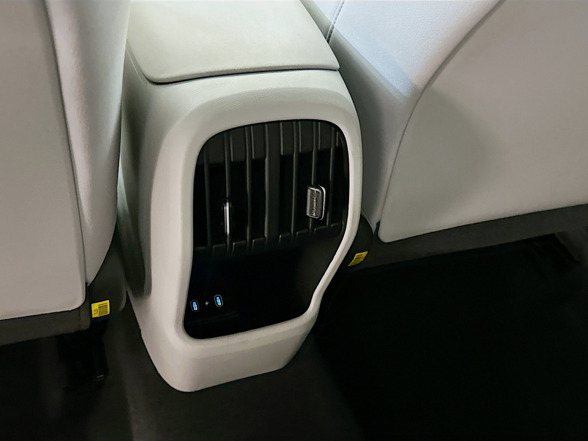 Used 2024 Hyundai Kona SEL image 27