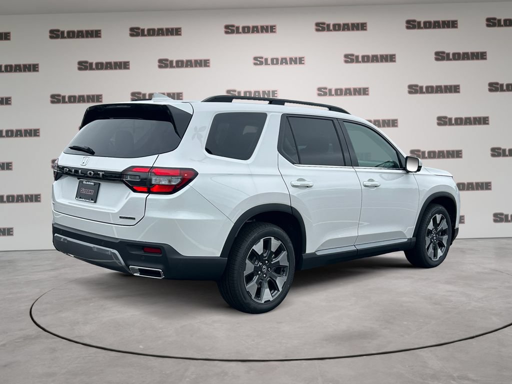 New 2026 Honda Pilot Touring image 5