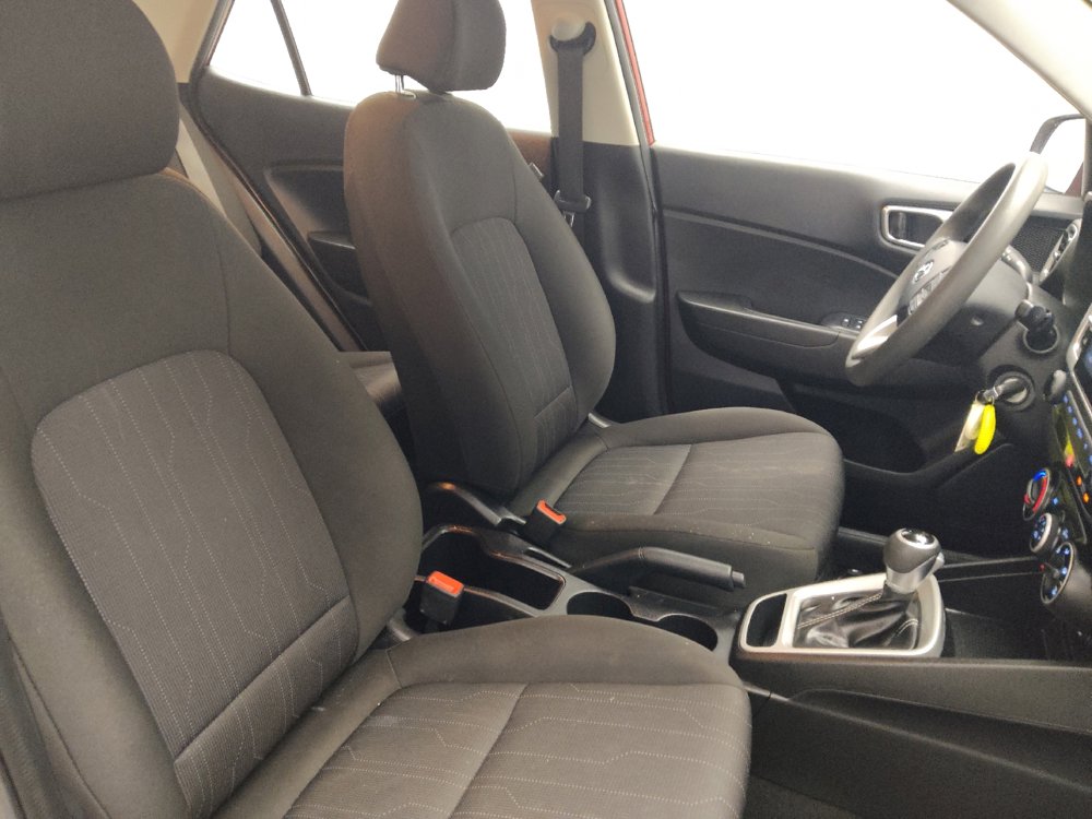 Used 2021 Hyundai Venue SE image 21