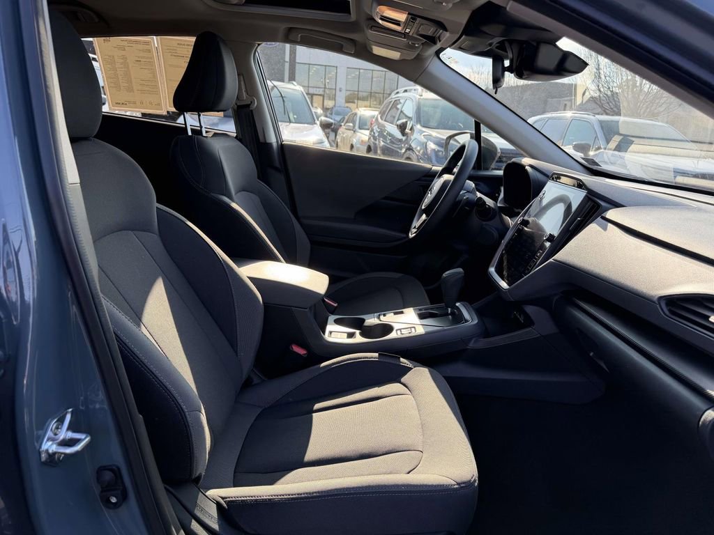 Used 2025 Subaru Outback Premium image 12