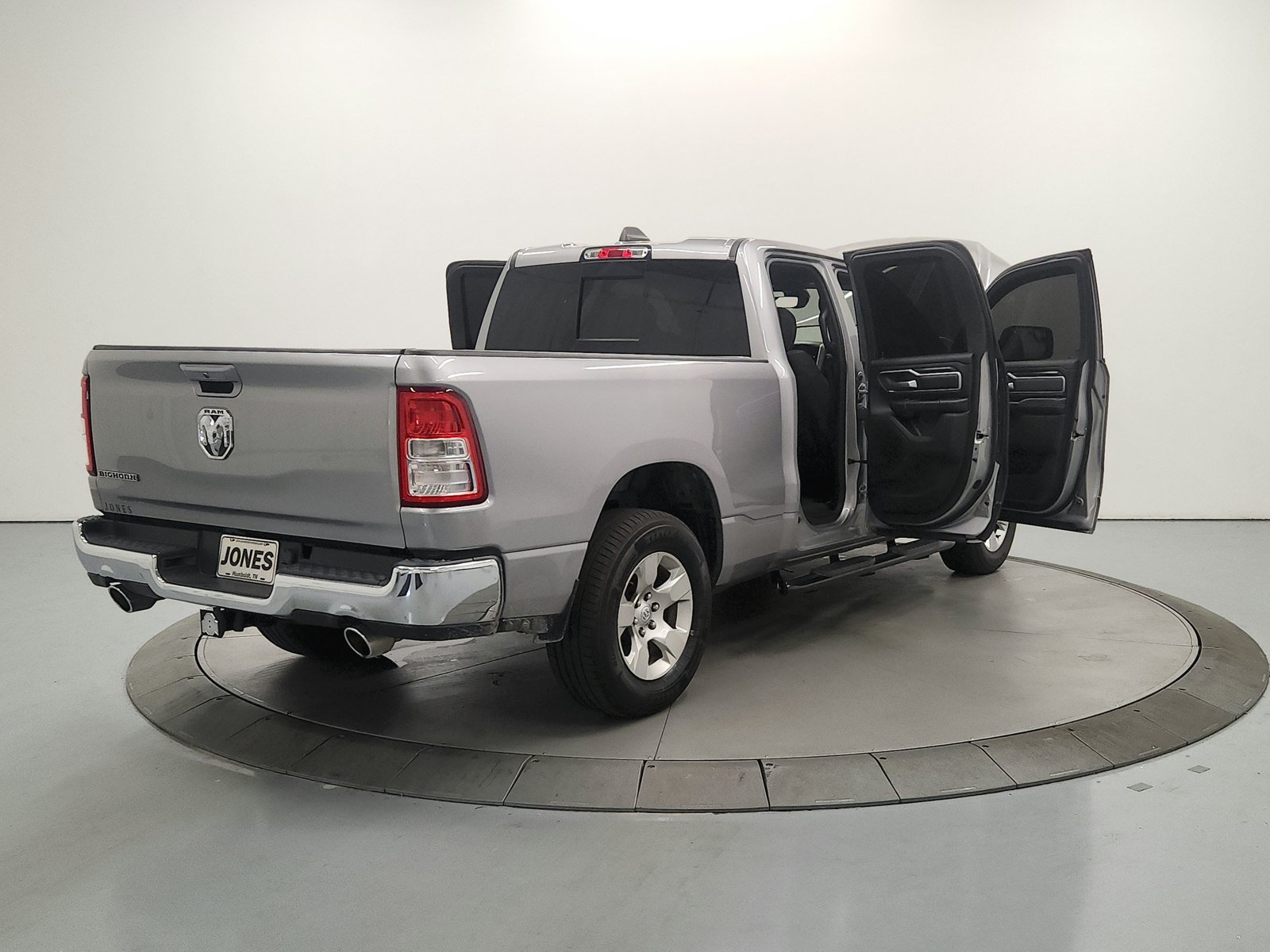 Used 2022 RAM 1500 Big Horn RWD image 16
