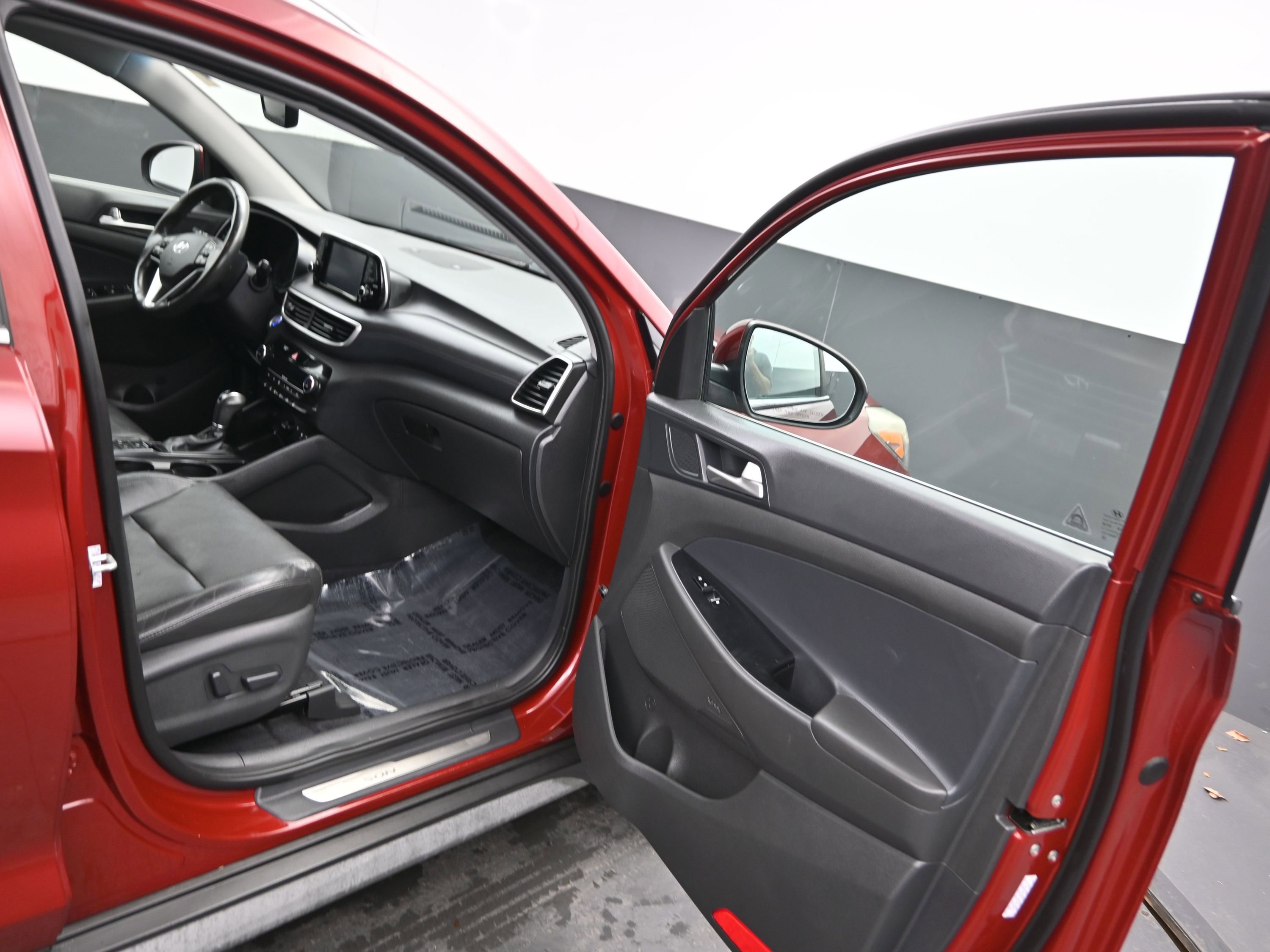 Used 2019 Hyundai Tucson Limited image 11