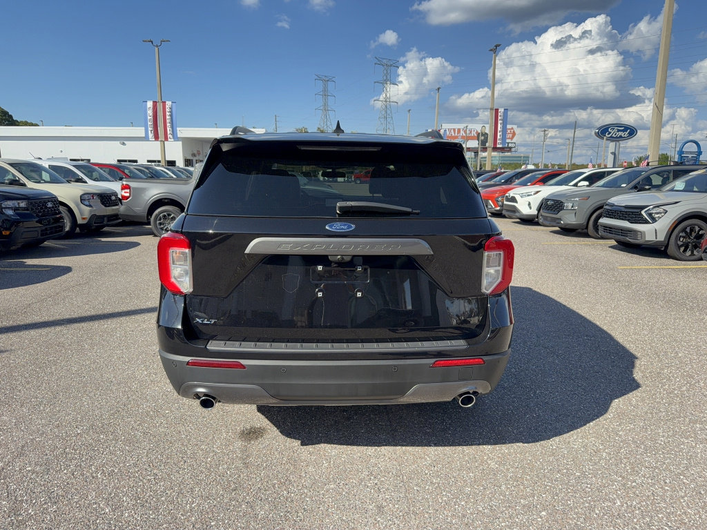 Certified 2023 Ford Explorer XLT w/ Equipment Group 202A image 6