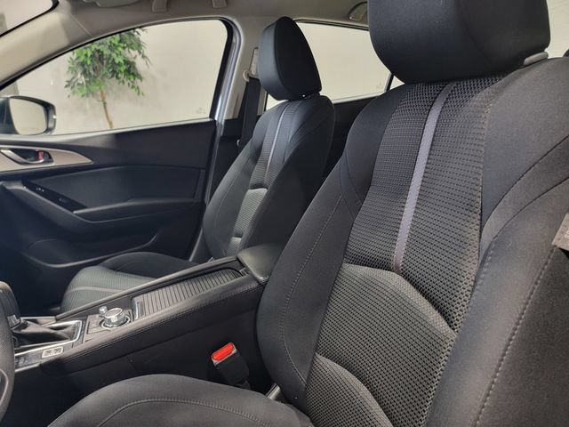Used 2017 MAZDA MAZDA3 Sport w/ Preferred Equipment Package FWD image 13