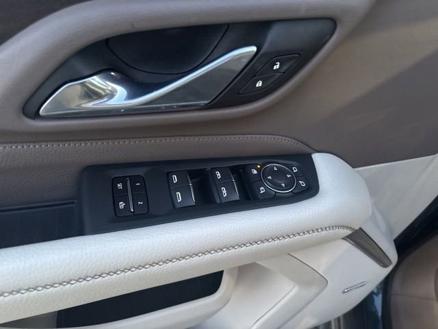 Used 2021 GMC Yukon Denali w/ Denali Premium Package image 15