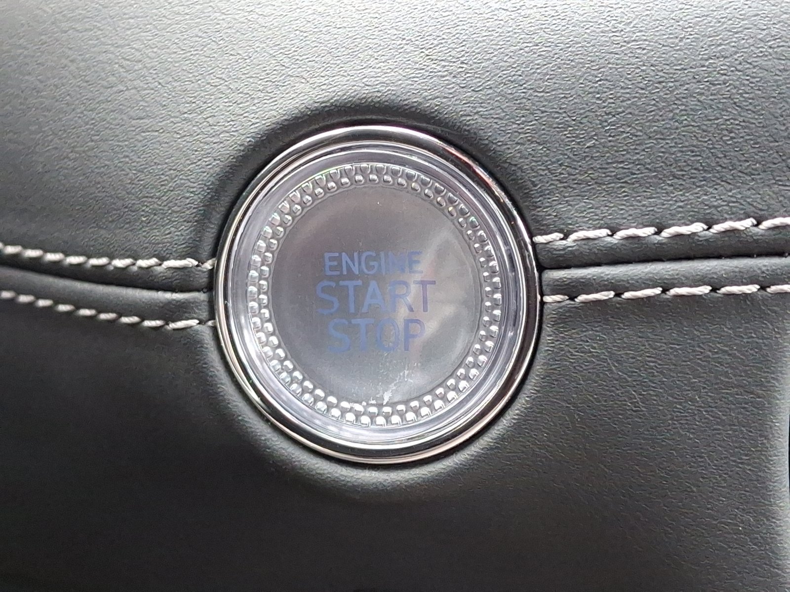 Used 2023 Genesis G90 3.5T image 26