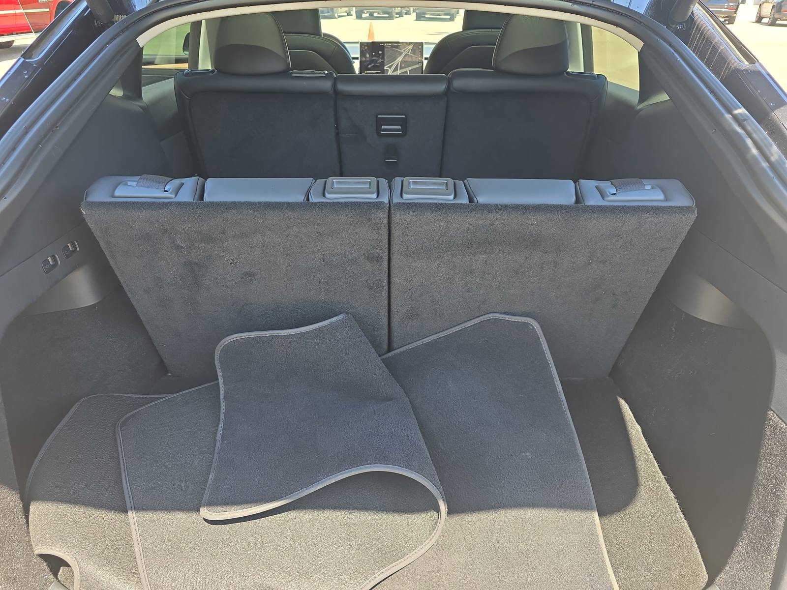 Used 2025 Tesla Model Y Long Range AWD/4WD image 13
