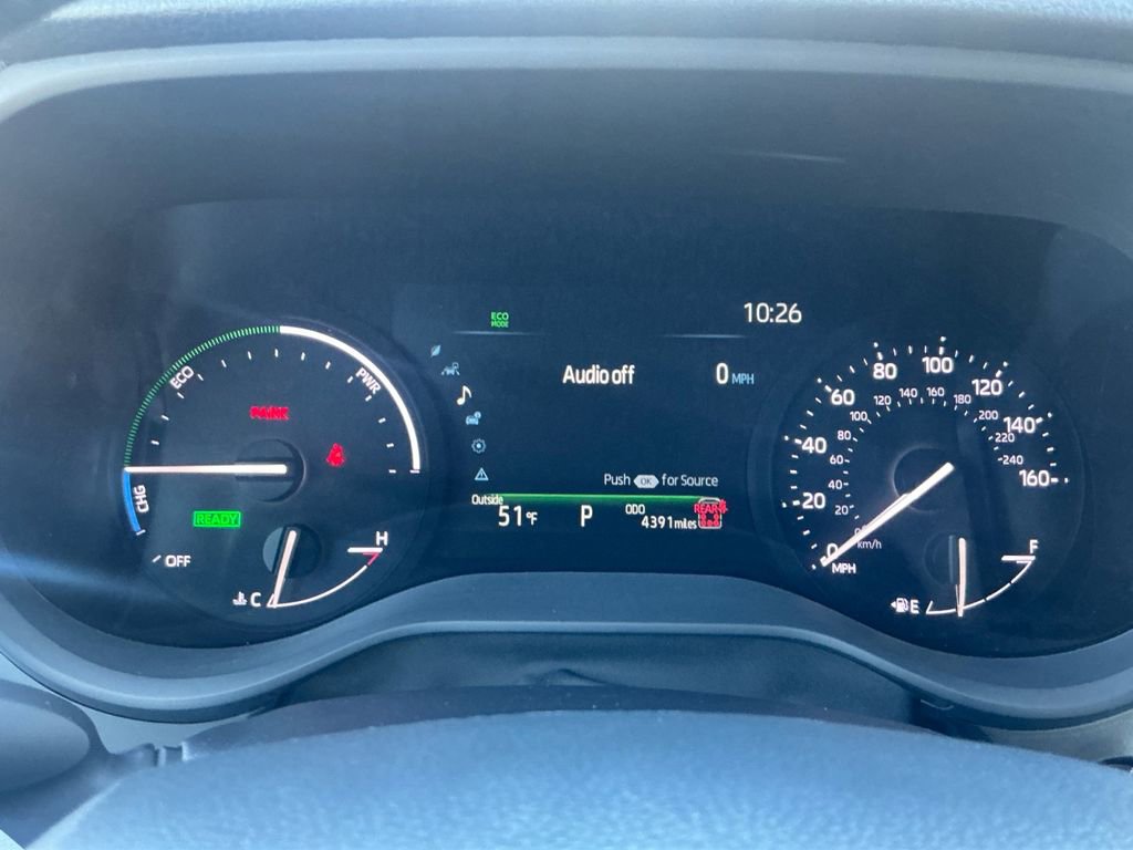 Used 2025 Toyota Sienna XLE image 21