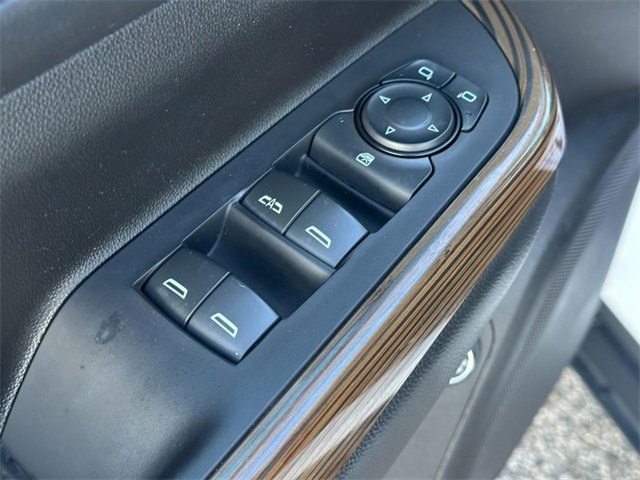 Certified 2023 GMC Acadia SLE w/ Driver Convenience Package image 17