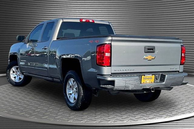 Used 2017 Chevrolet Silverado 1500 LT w/ LT Convenience Package AWD/4WD image 4
