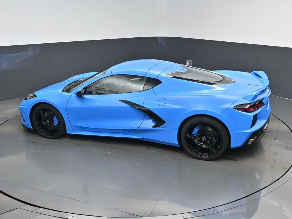 Used 2023 Chevrolet Corvette Stingray w/ Z51 Performance Package image 33