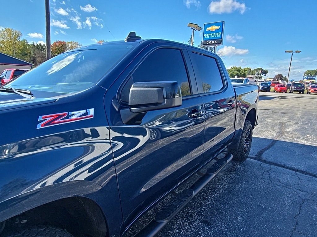 Used 2020 Chevrolet Silverado 1500 LT Trail Boss image 32