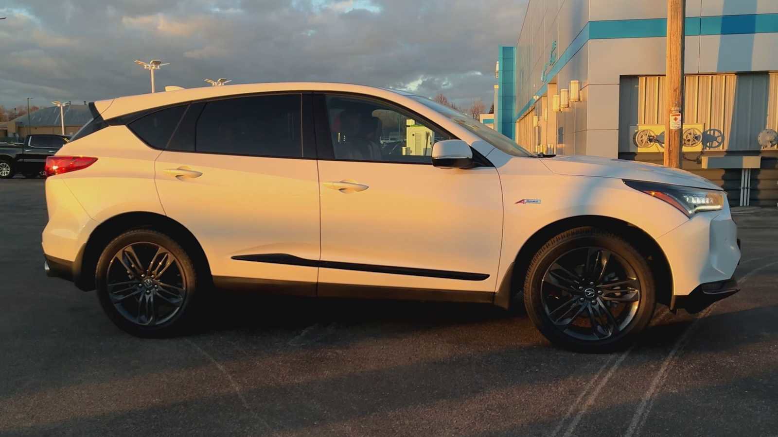 Used 2022 Acura RDX A-Spec image 9