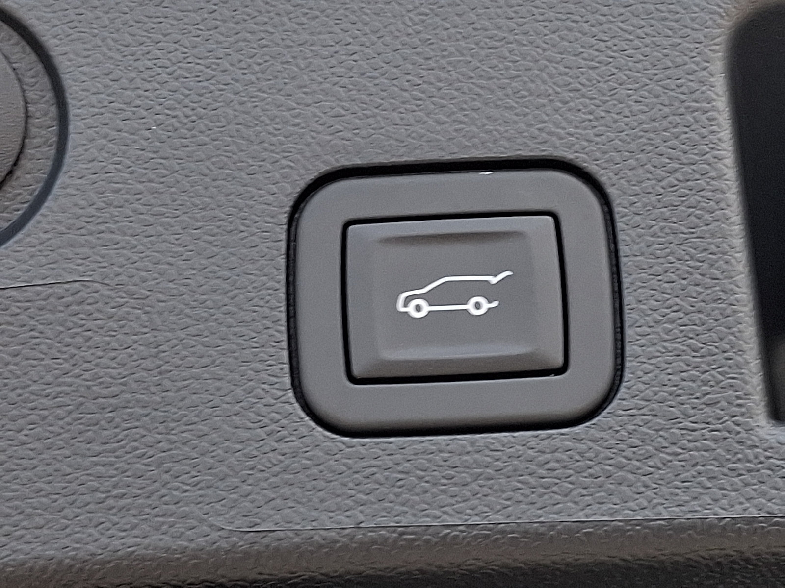 Certified 2026 Chevrolet Equinox RS FWD image 28