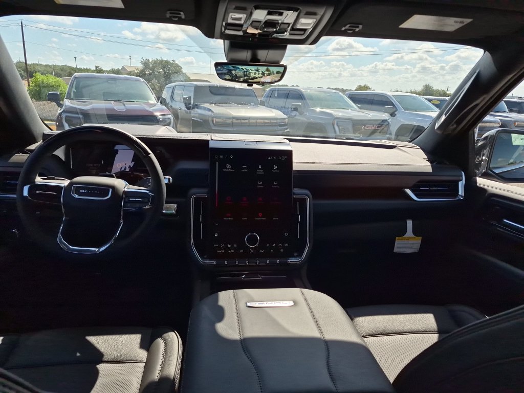 New 2026 GMC Yukon Denali w/ Denali Reserve Package AWD/4WD image 29