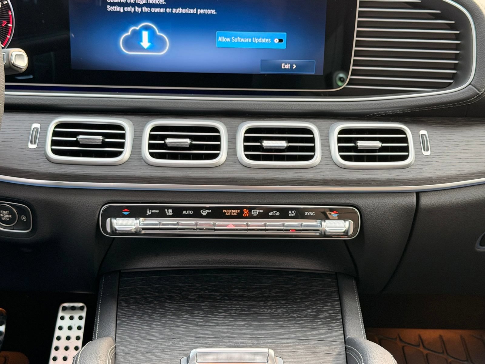 Certified 2026 Mercedes-Benz GLS 450 4MATIC image 19