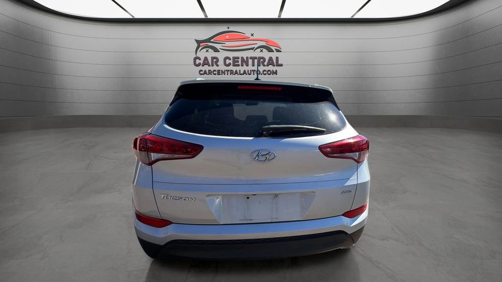 Used 2016 Hyundai Tucson SE w/ Option Group 02 image 4