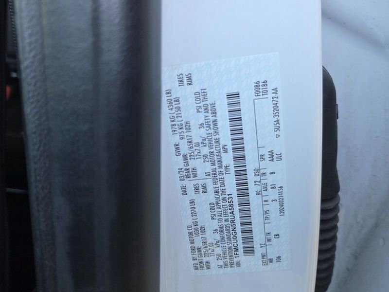 Used 2024 Ford Escape Active FWD image 7