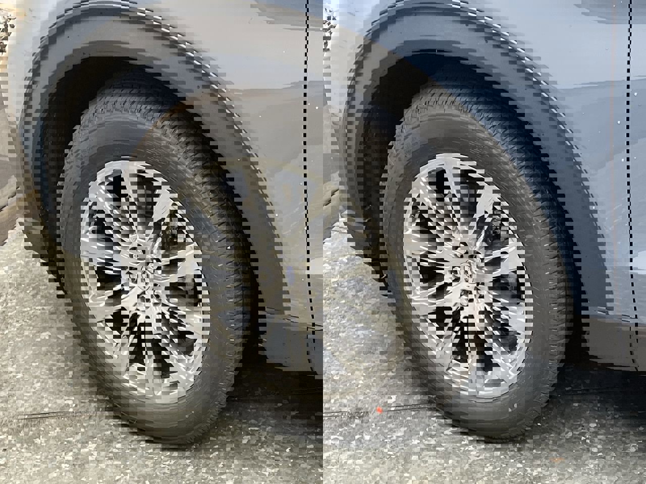 New 2026 Ford Explorer Active w/ Active Comfort Package image 36