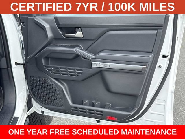 Used 2025 Toyota Tacoma TRD Off-Road AWD/4WD image 8