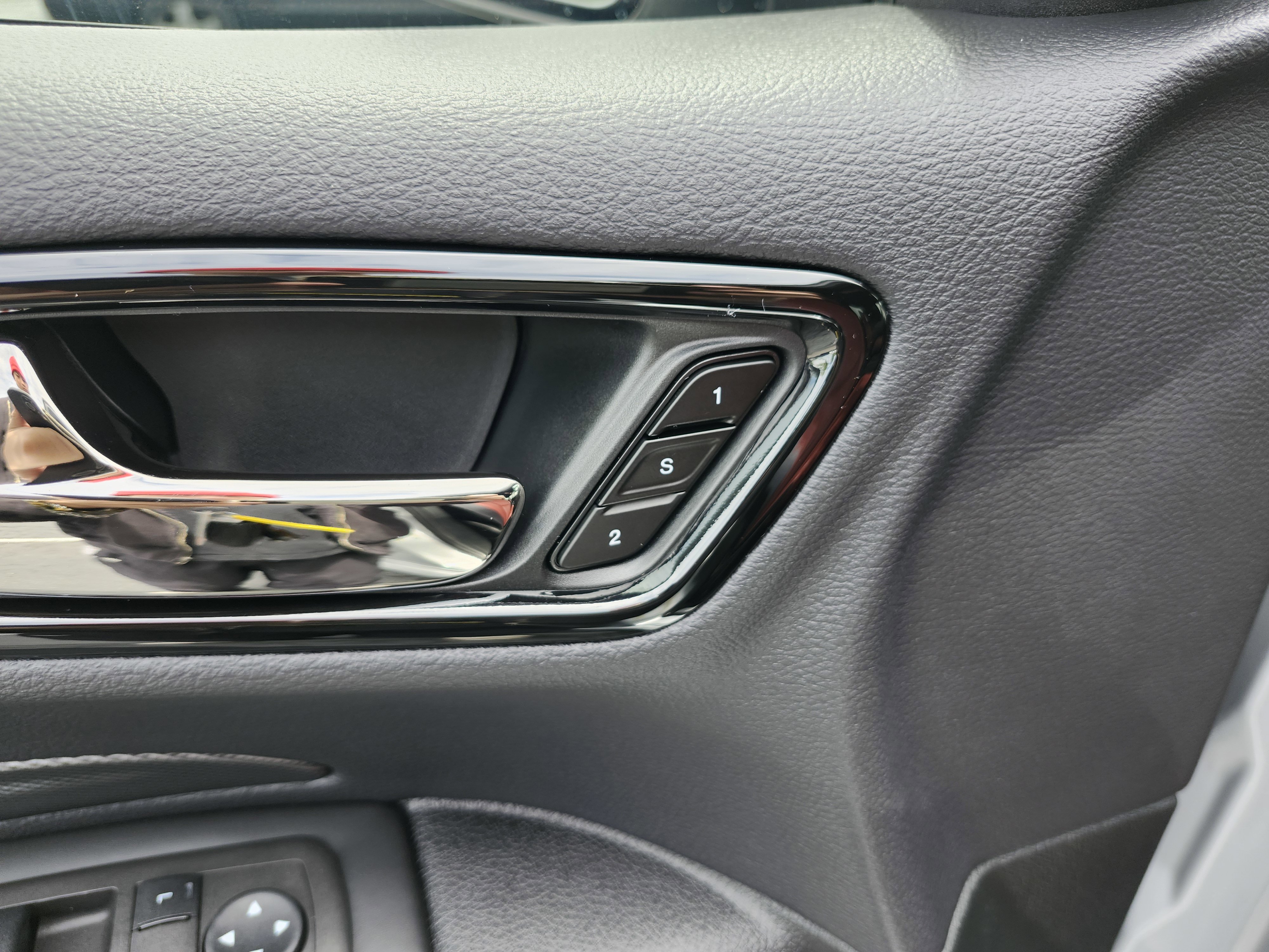 Used 2024 Dodge Durango SRT AWD/4WD image 32