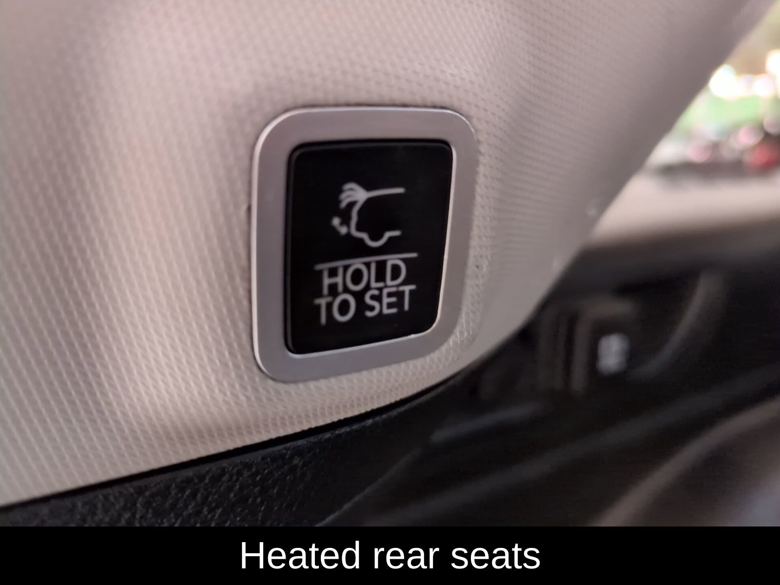 Used 2022 Jeep Grand Cherokee Limited image 14