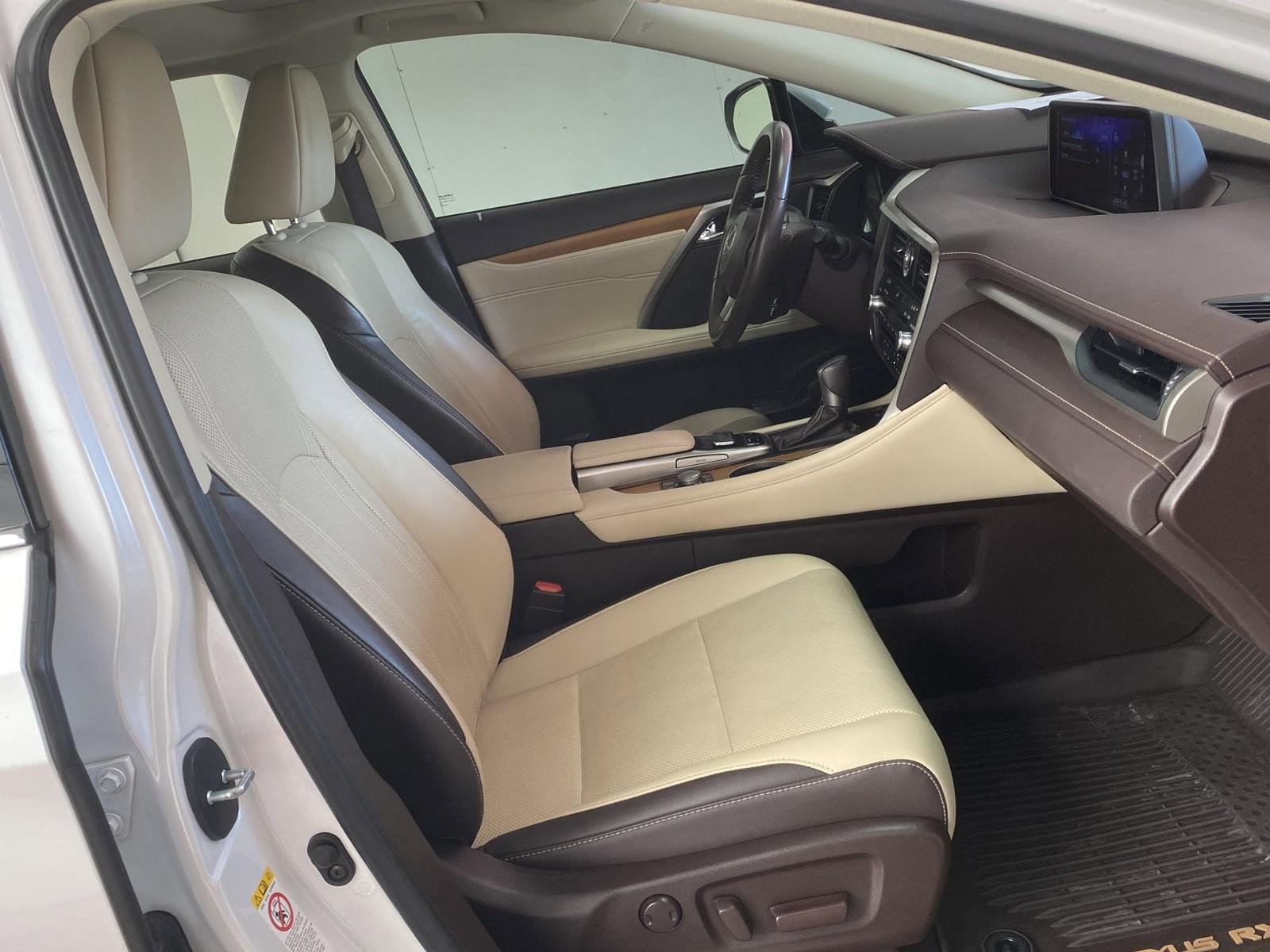 Used 2019 Lexus RX 350 AWD w/ Navigation Package image 9
