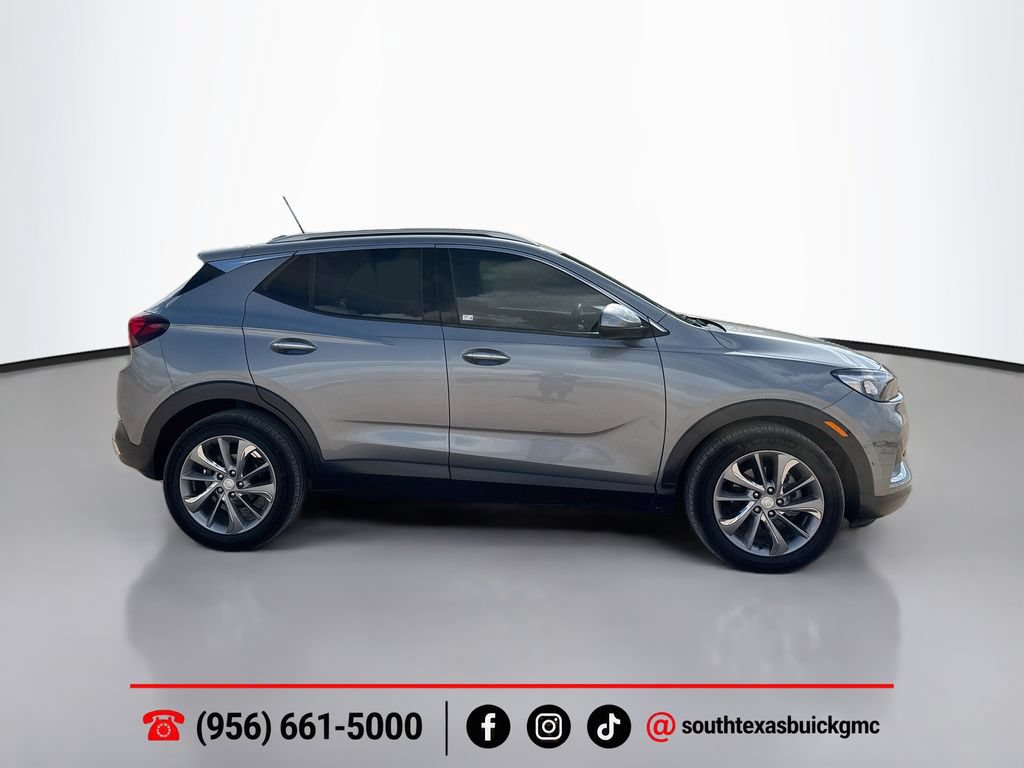 Used 2023 Buick Encore GX Essence w/ Experience Buick Package FWD image 9