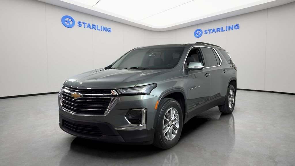 Used 2023 Chevrolet Traverse LT image 7