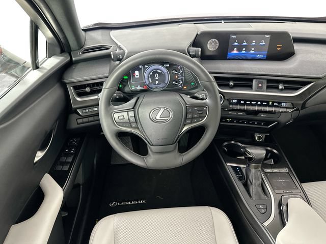 Used 2021 Lexus UX 250h w/ Premium Package AWD/4WD image 11