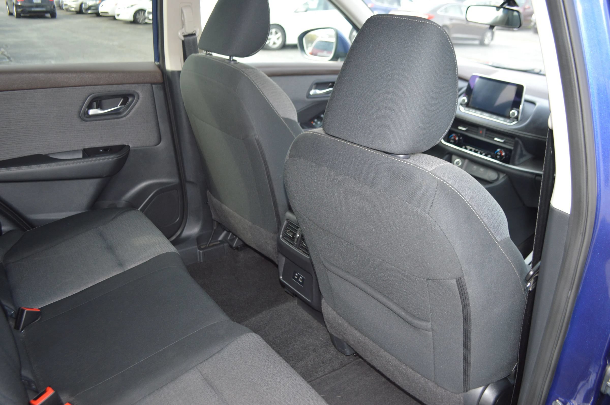 Used 2023 Nissan Rogue SV FWD image 26