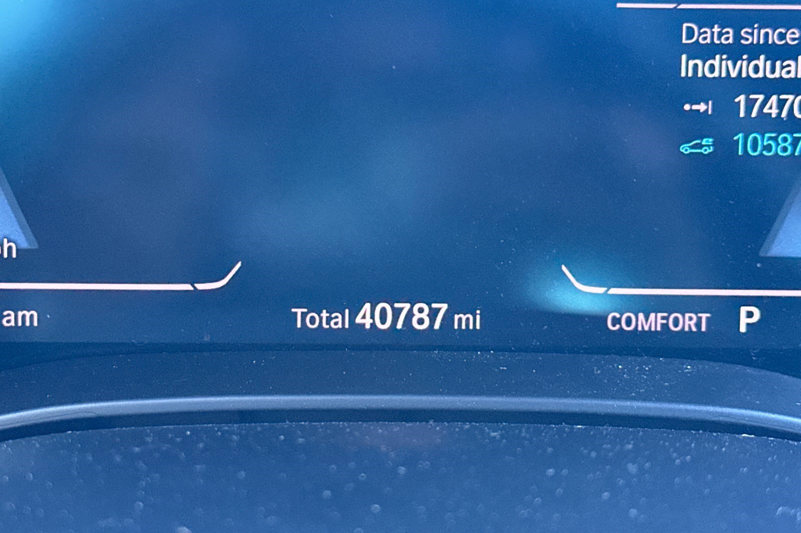 Used 2020 BMW 530e w/ M Sport Package image 34