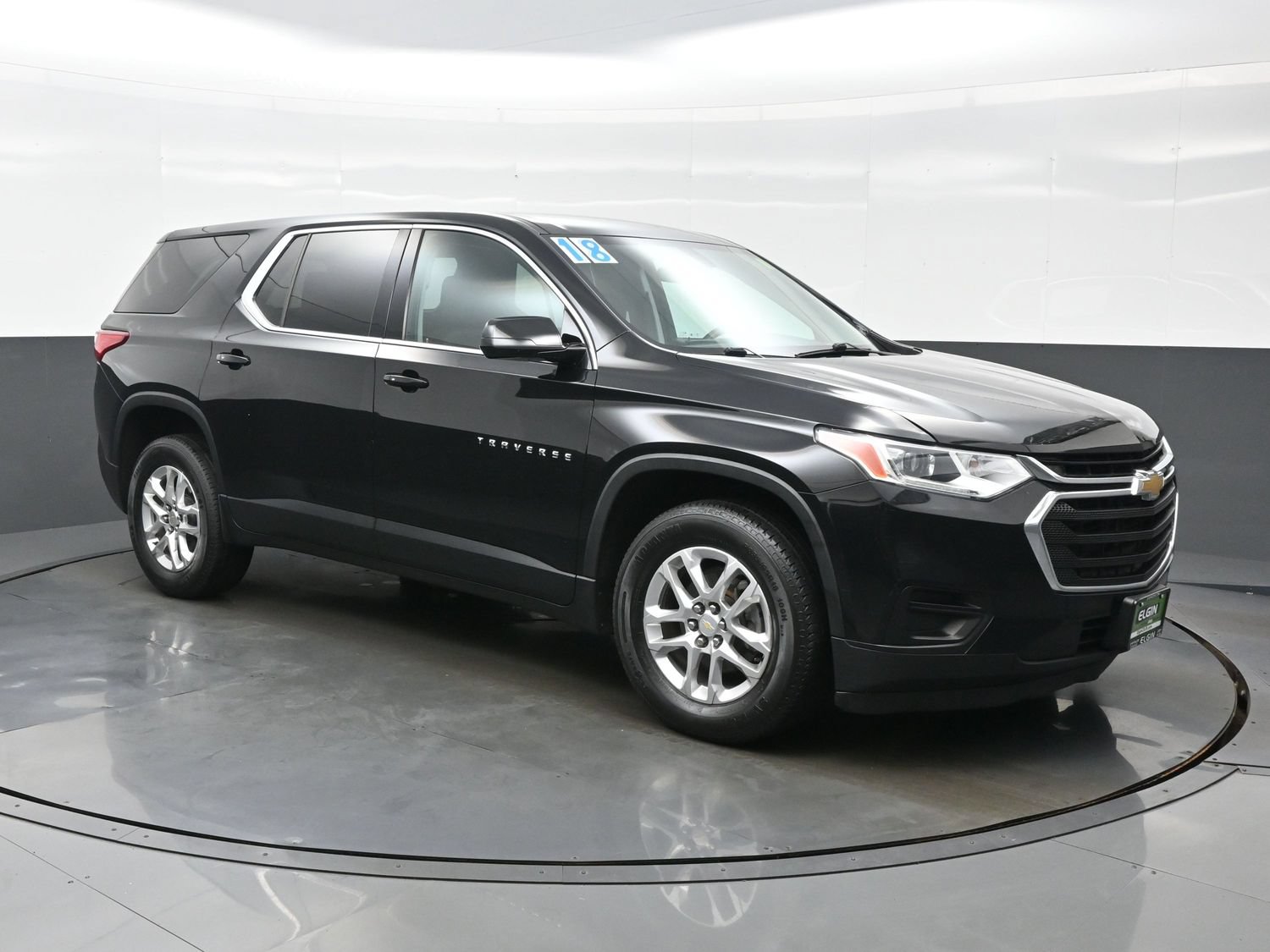 Used 2018 Chevrolet Traverse LS FWD image 11