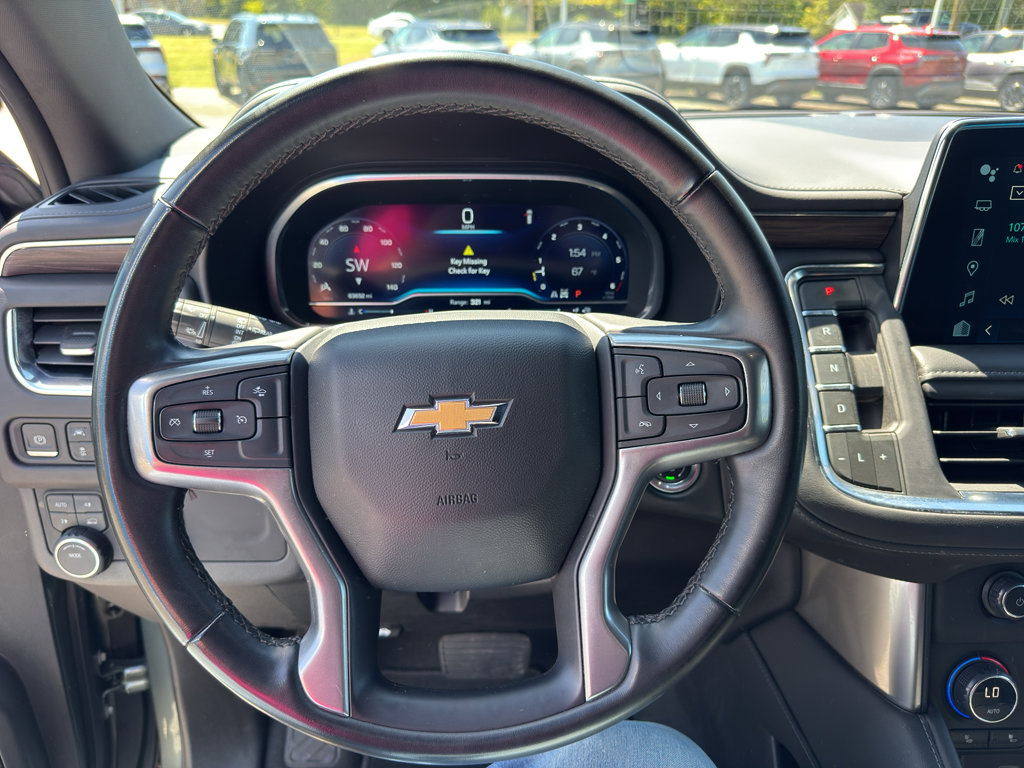 Used 2023 Chevrolet Suburban LT image 15