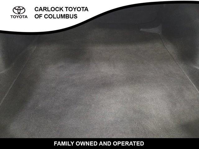 Used 2025 Toyota Corolla SE w/ Convenience Package FWD image 16