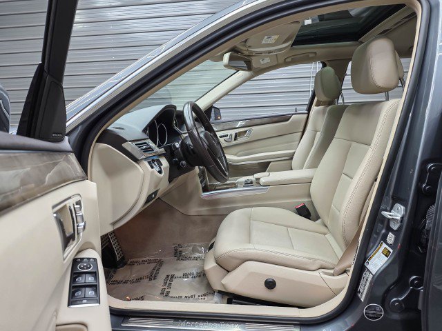 Used 2016 Mercedes-Benz E 350 Sedan image 13