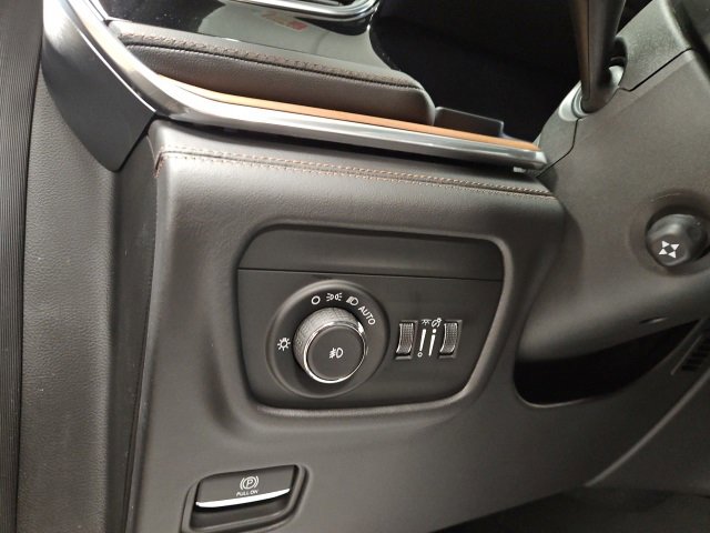 New 2025 Jeep Grand Cherokee Summit image 21