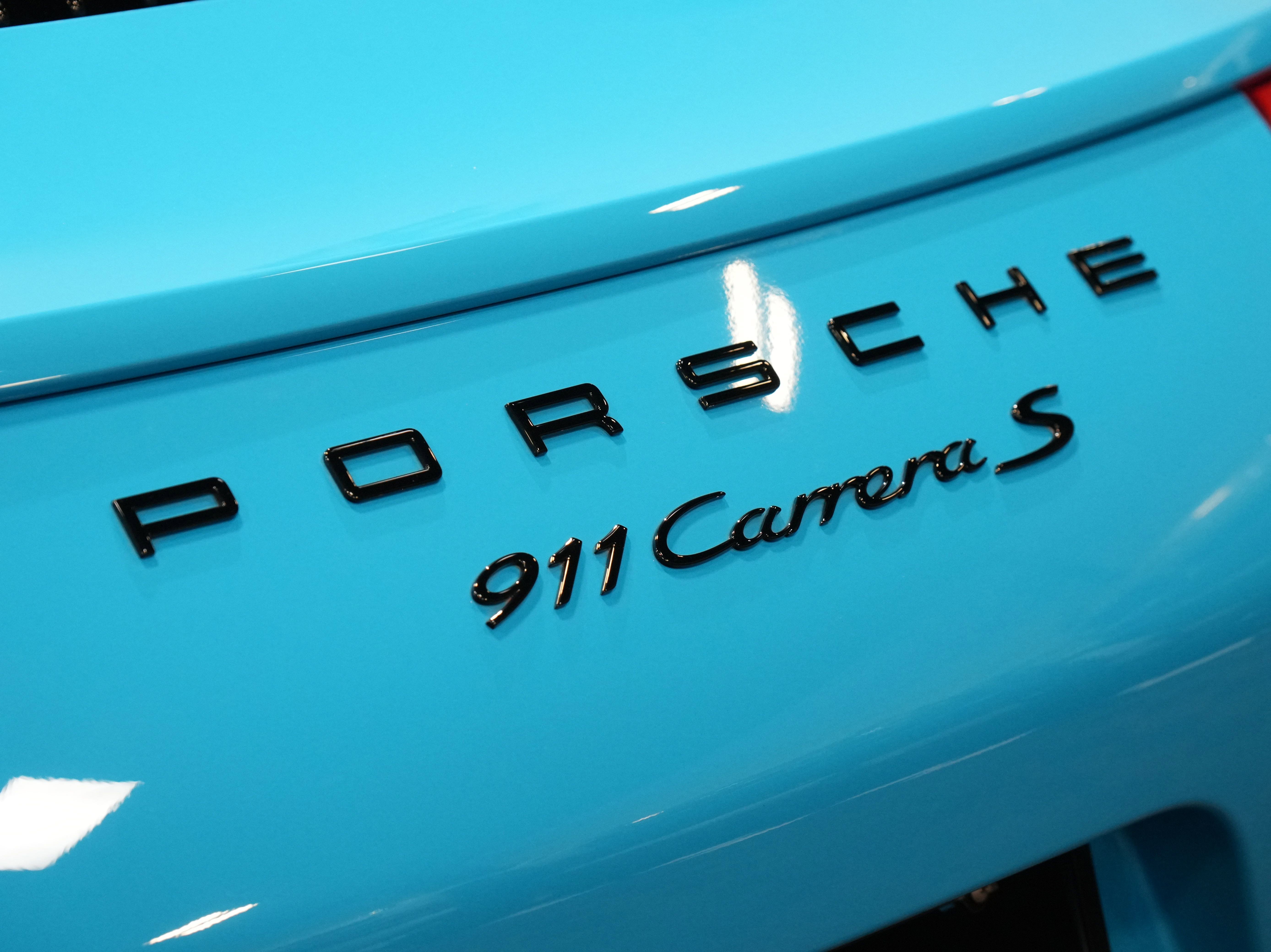 Used 2017 Porsche 911 Carrera S image 19