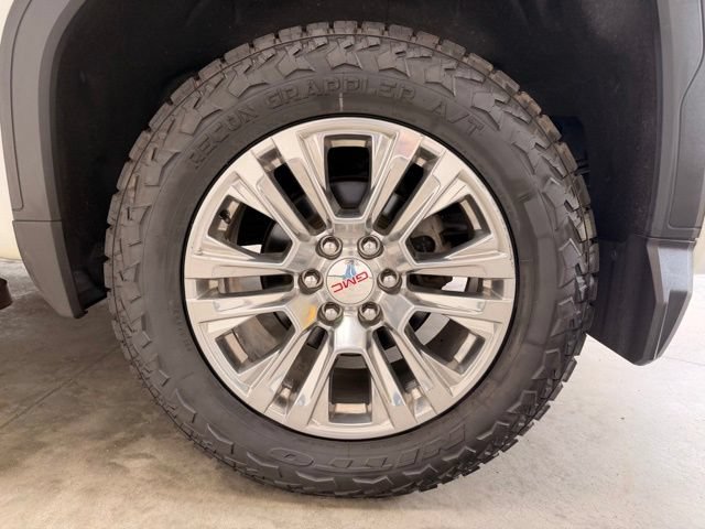 Used 2020 GMC Sierra 1500 Denali w/ Technology Package AWD/4WD image 17