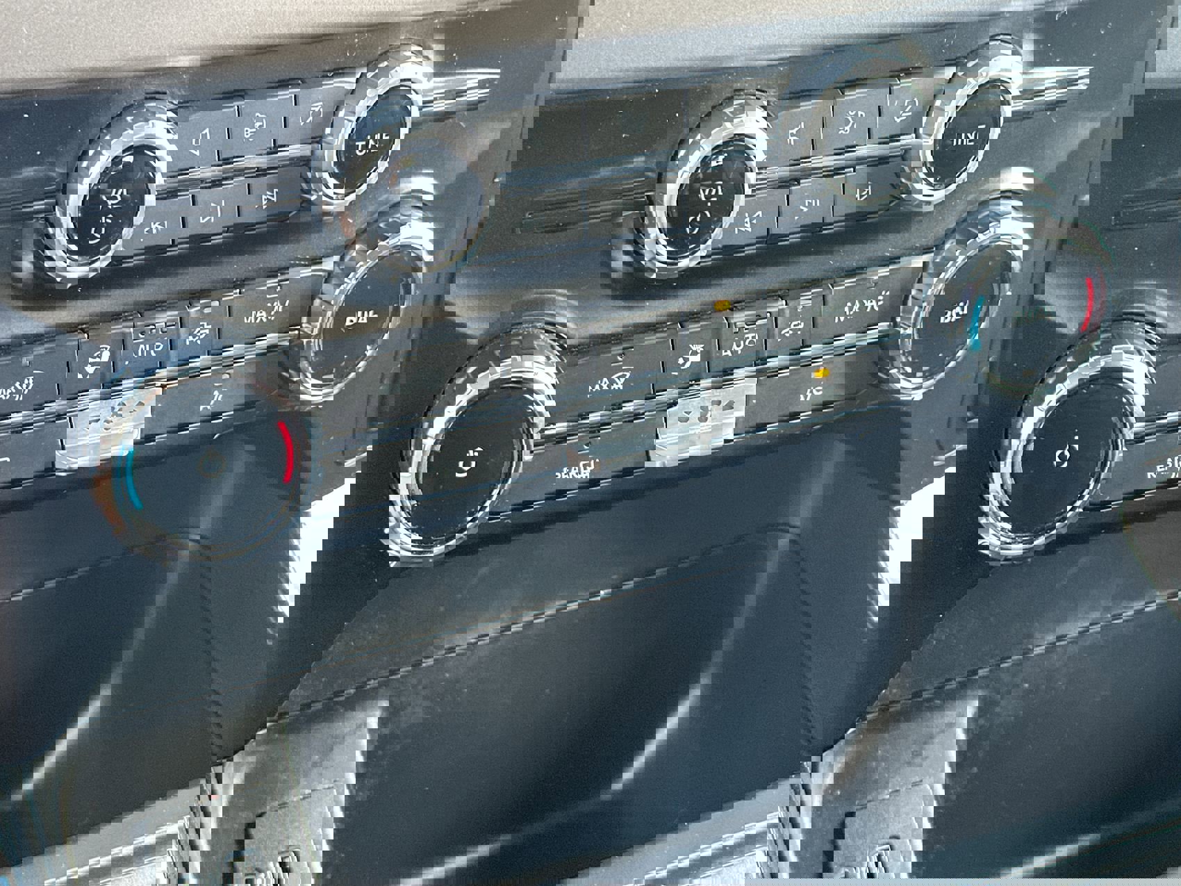 Used 2024 Ford F150 XLT w/ Mobile Office Package image 19