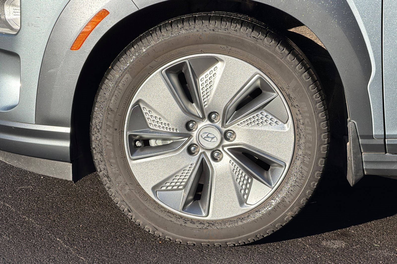 Used 2020 Hyundai Kona Limited image 38