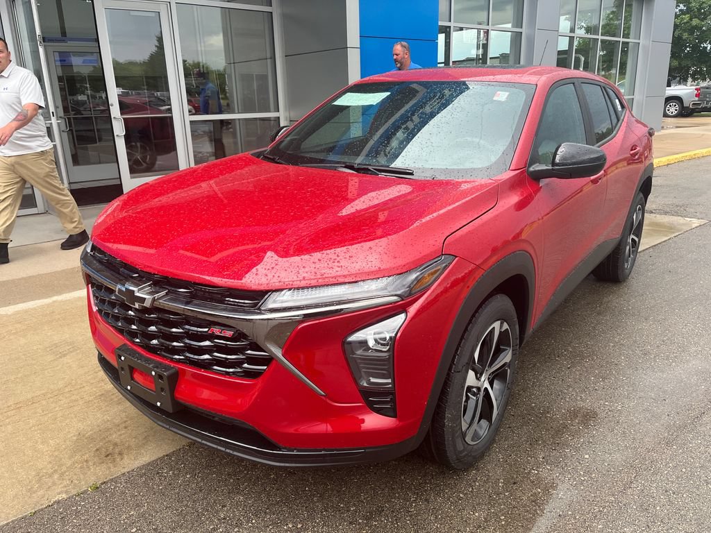New 2026 Chevrolet Trax RS w/ Sunroof Package