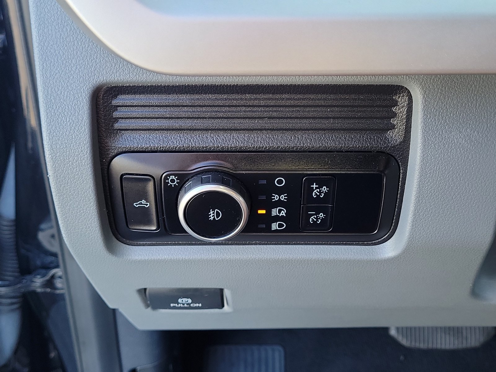Used 2023 Ford F250 XL w/ STX Appearance Package AWD/4WD image 28
