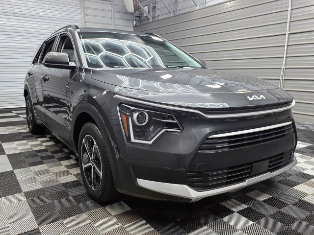 Used 2024 Kia Niro EX FWD image 5